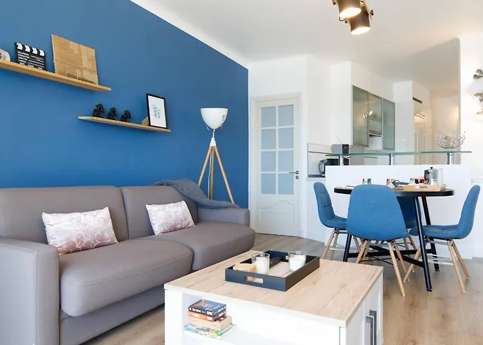 Apartment Juan Les Pins Vue Sur Lazur Antibes